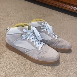 Maui & Sons Men's High Skate Sneaker, Men’s size 11